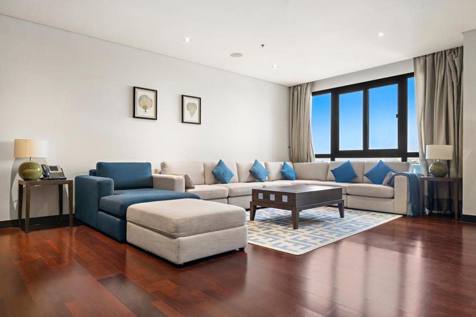 Full Sea View 1 BR with Lagoon Pool & Beach Access Apartment in Dubai