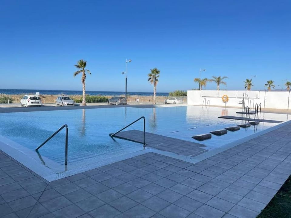Property building, Swimming pool