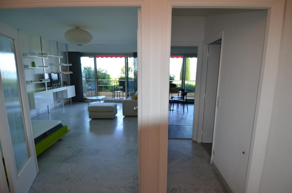 SIRIUS - Exceptionnelle vue mer dans les hauteurs de Nice Apartment in Nice