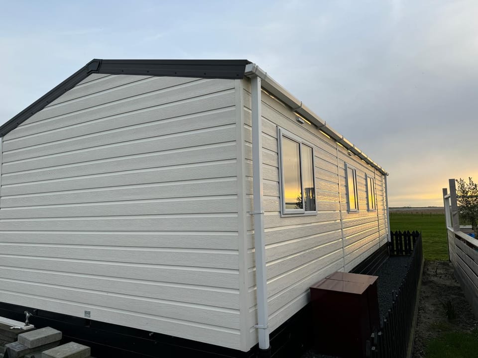 Prachtig chalet de ZEE STER Campground/ 
RV Resort in North Holland (province)