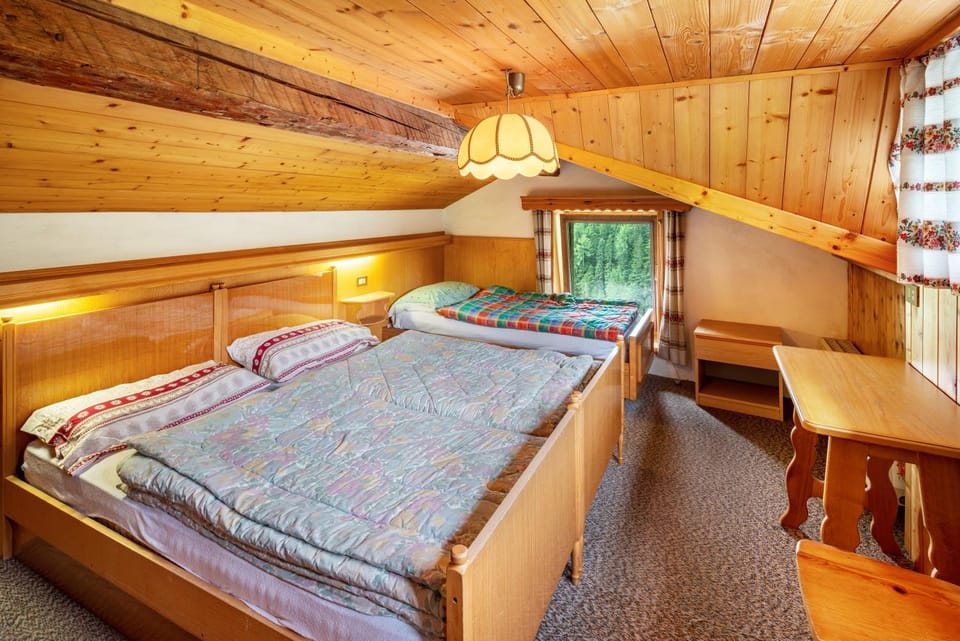 Property building, Living room, Bedroom