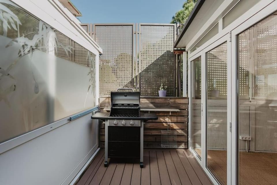 Petit Luxe Pineda House in Maresme