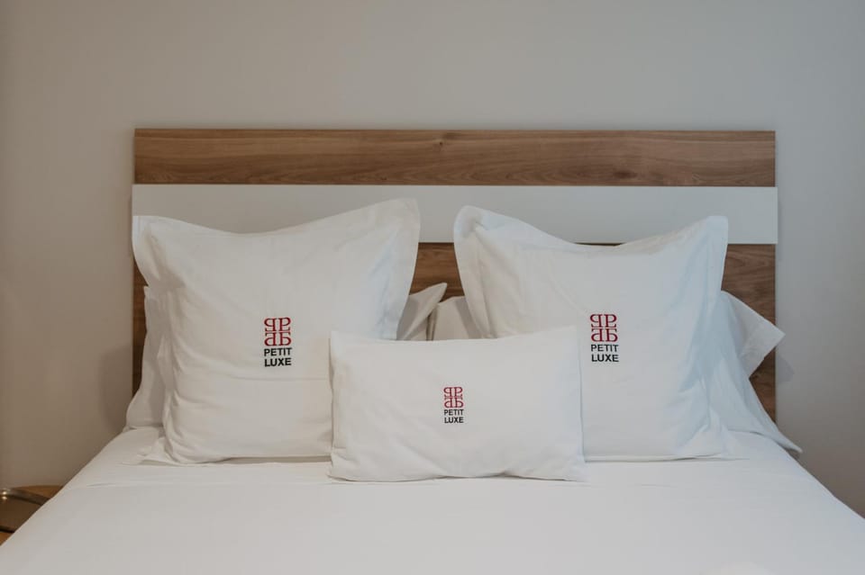 Petit Luxe Pineda House in Maresme