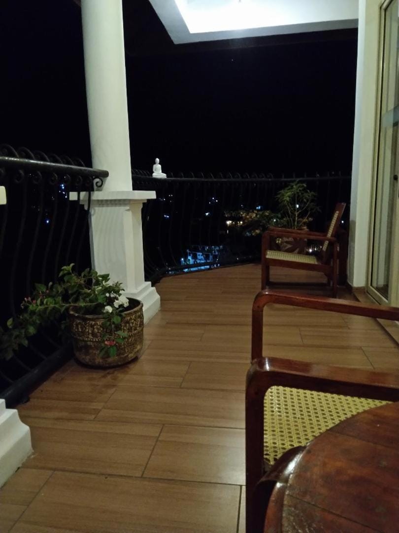 Balcony/Terrace, Seating area