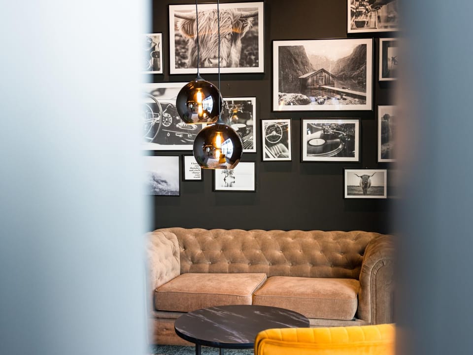 Lounge or bar