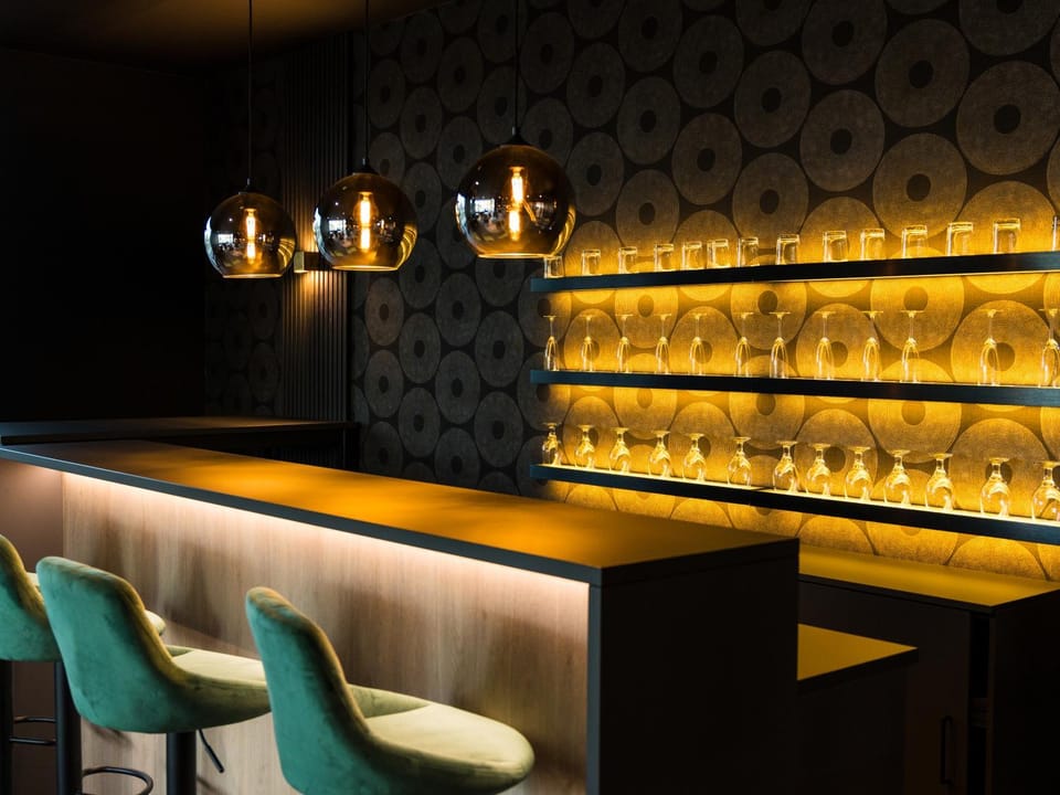 Lounge or bar