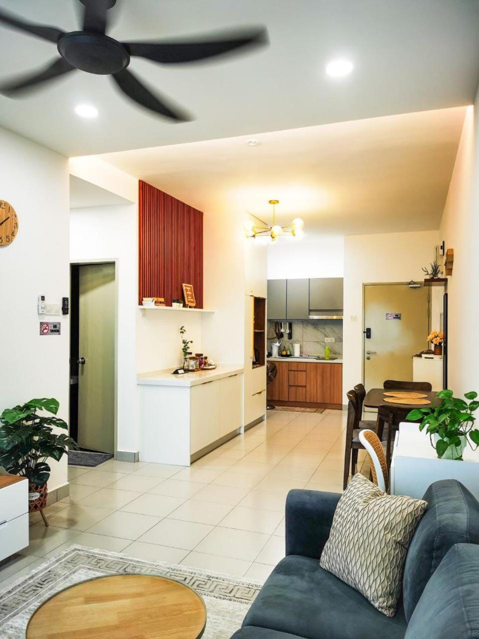 Kitchen or kitchenette, Living room, Dining area, kitchen