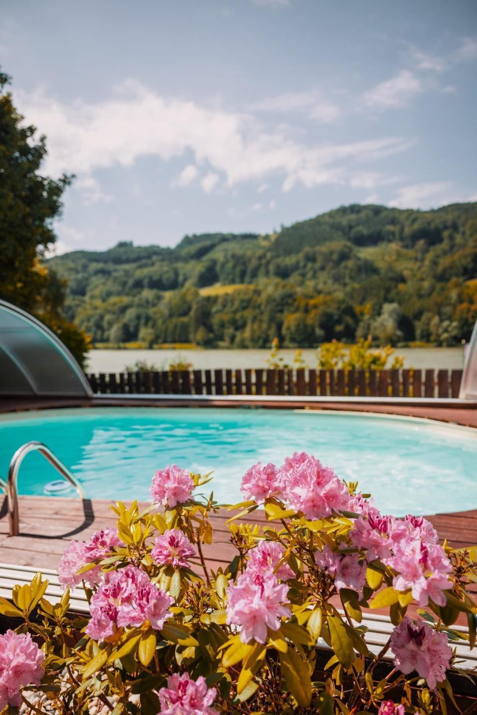 Bungalow Donaublick mit Pool und Garten House in Upper Austria