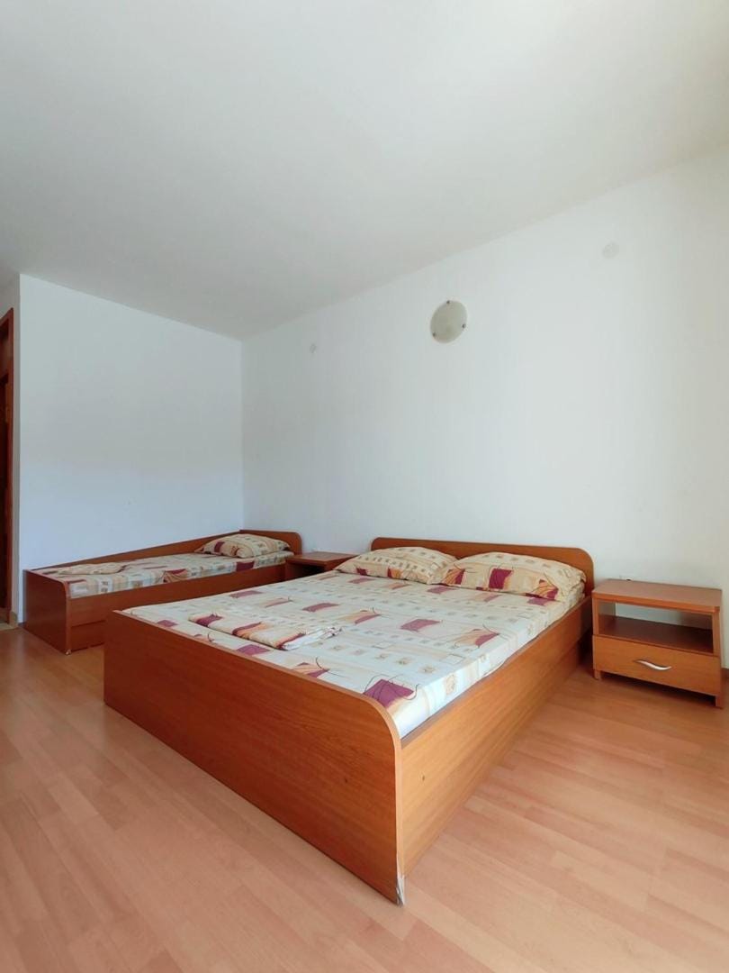 Apartmani i sobe Šagarjelo Bed and Breakfast in Neum