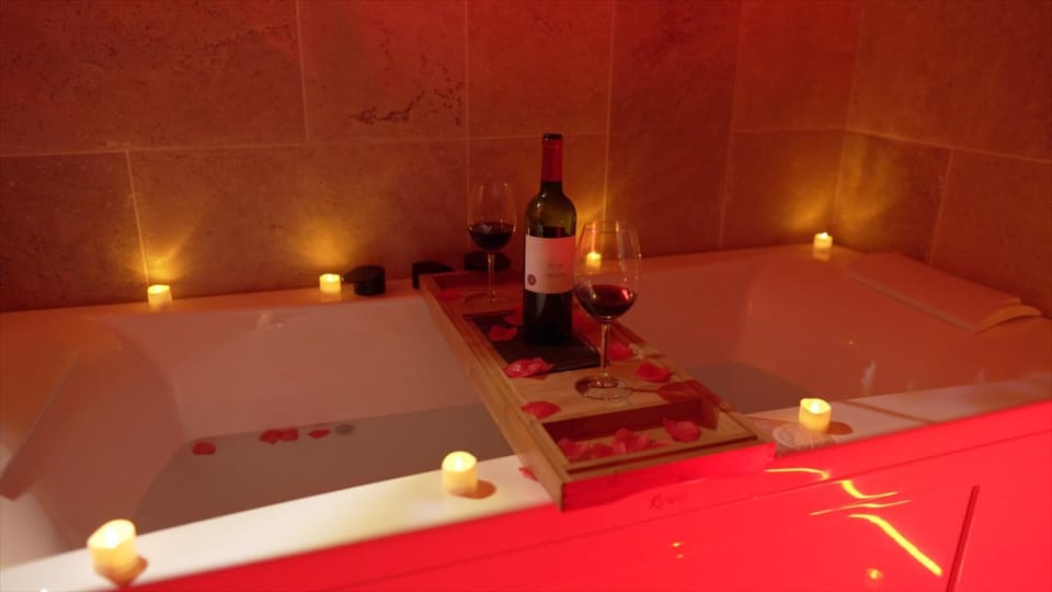 Hébergement insolite, Night Secret Groot Apartment in Occitanie
