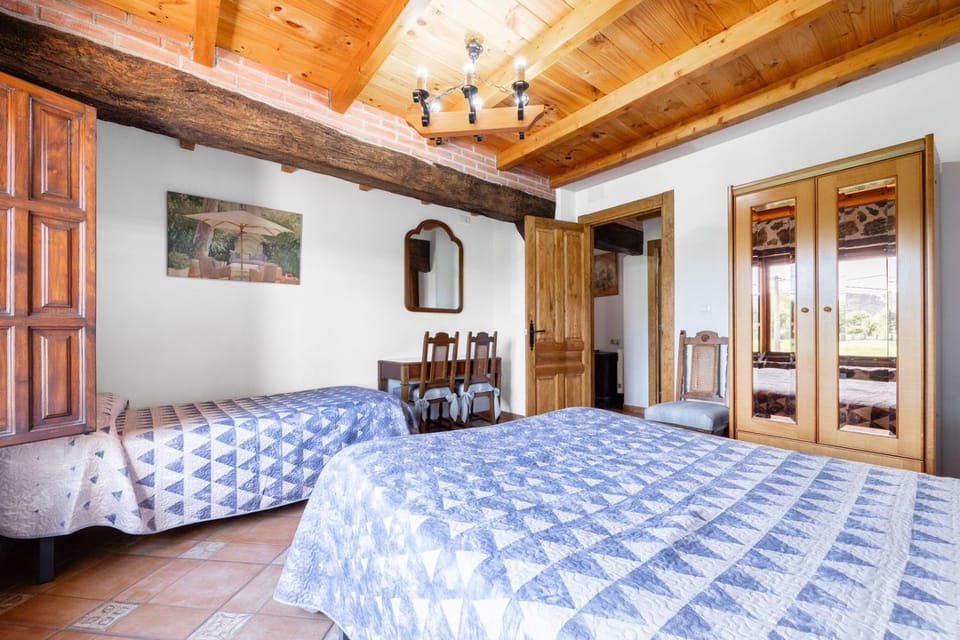 Property building, Living room, Bedroom