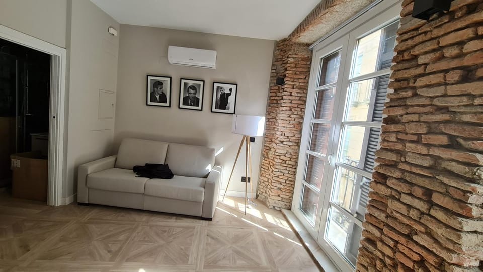 Living room, air conditioner