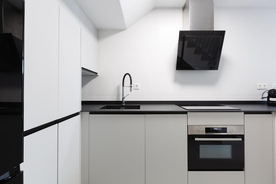 pet friendly, kitchen