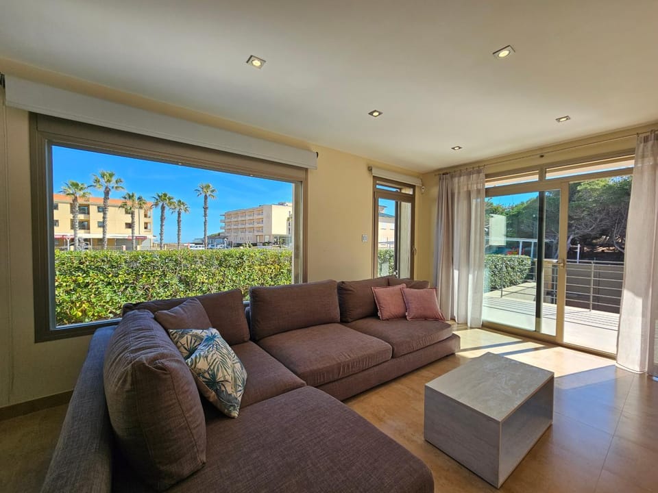 Property building, Living room