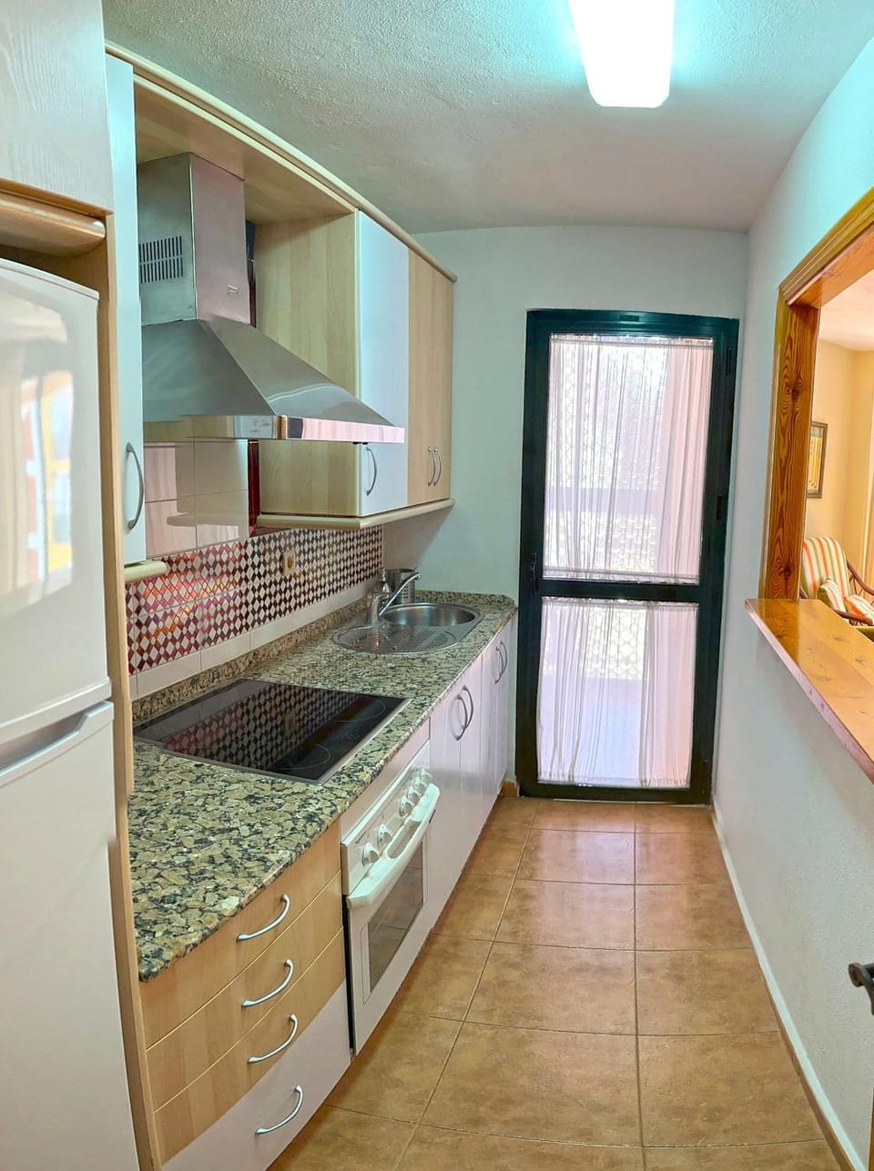 Kitchen or kitchenette, pet friendly, stove
