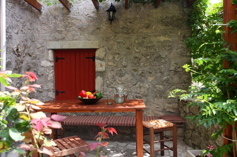Facade/entrance, Summer, Solarium