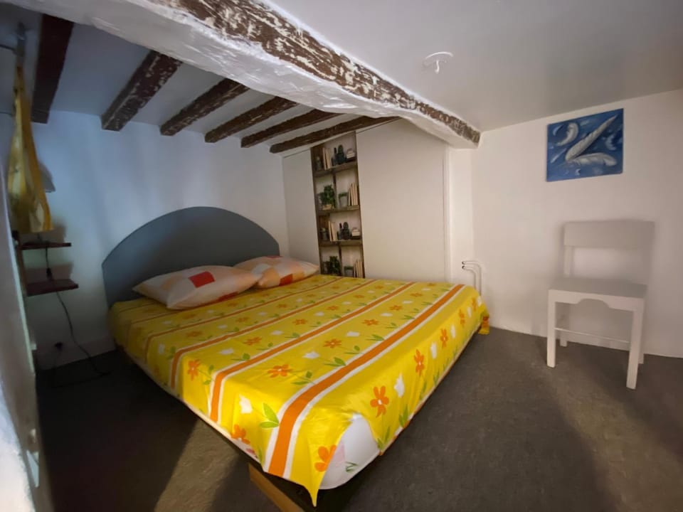 Studio atypique plein centre Apartment in Flayosc