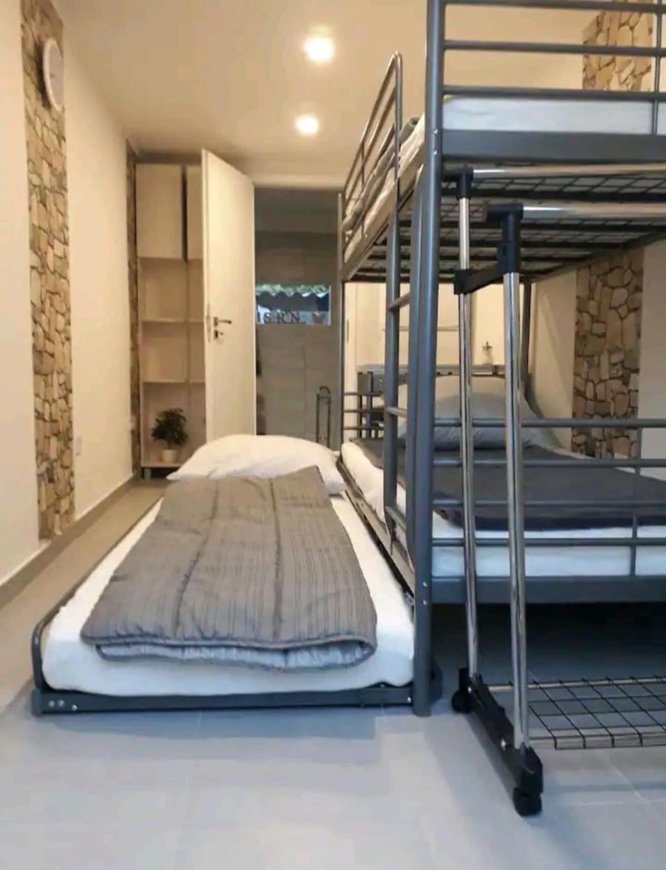 bunk bed