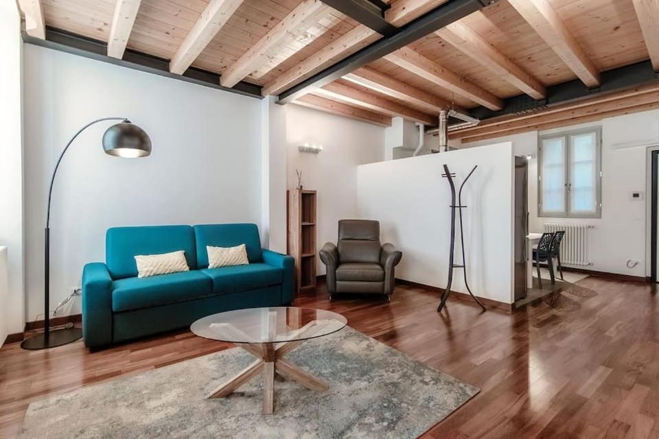 Apollo at Como Duomo - VLH Luxury Collection Apartment in Como