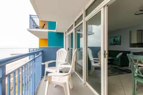 View (from property/room), Balcony/Terrace, Seating area