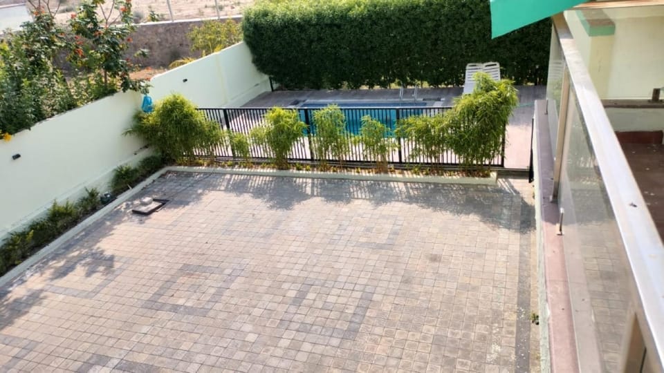 Balcony/Terrace, Swimming pool