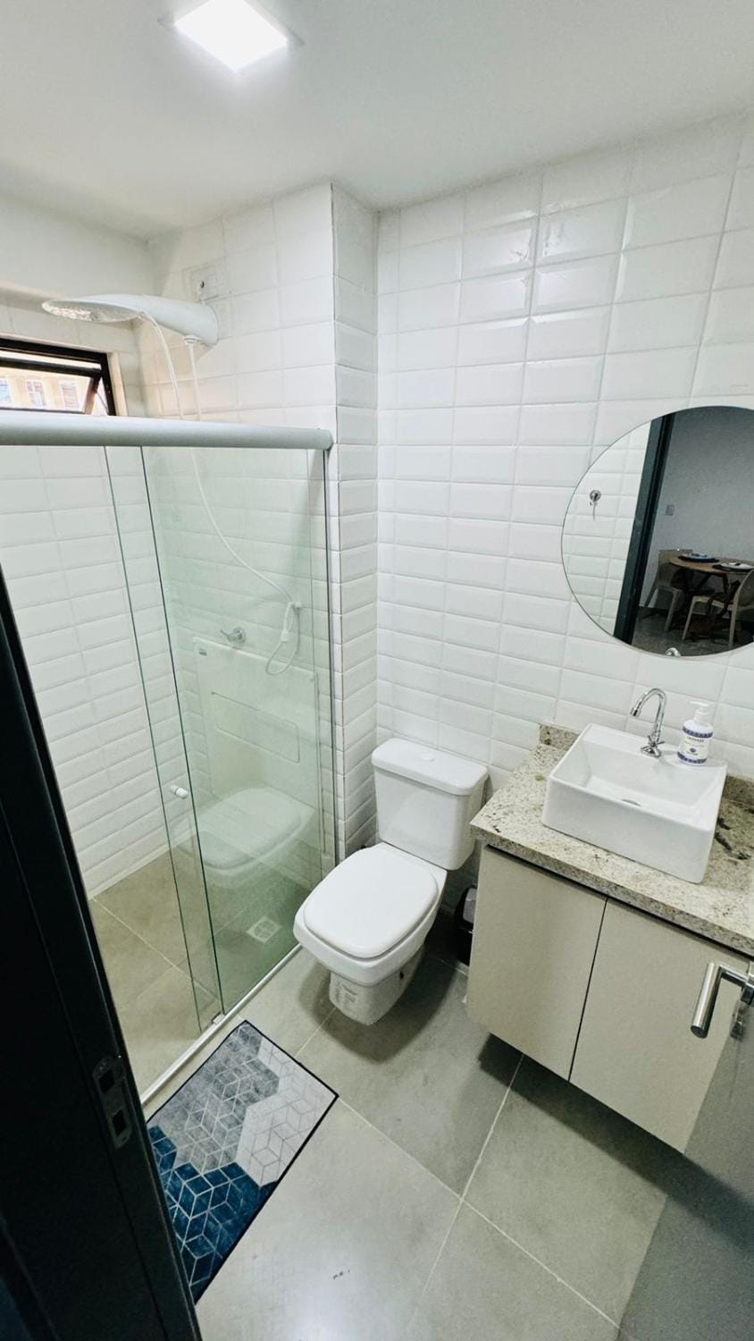Shower, Bathroom, towels