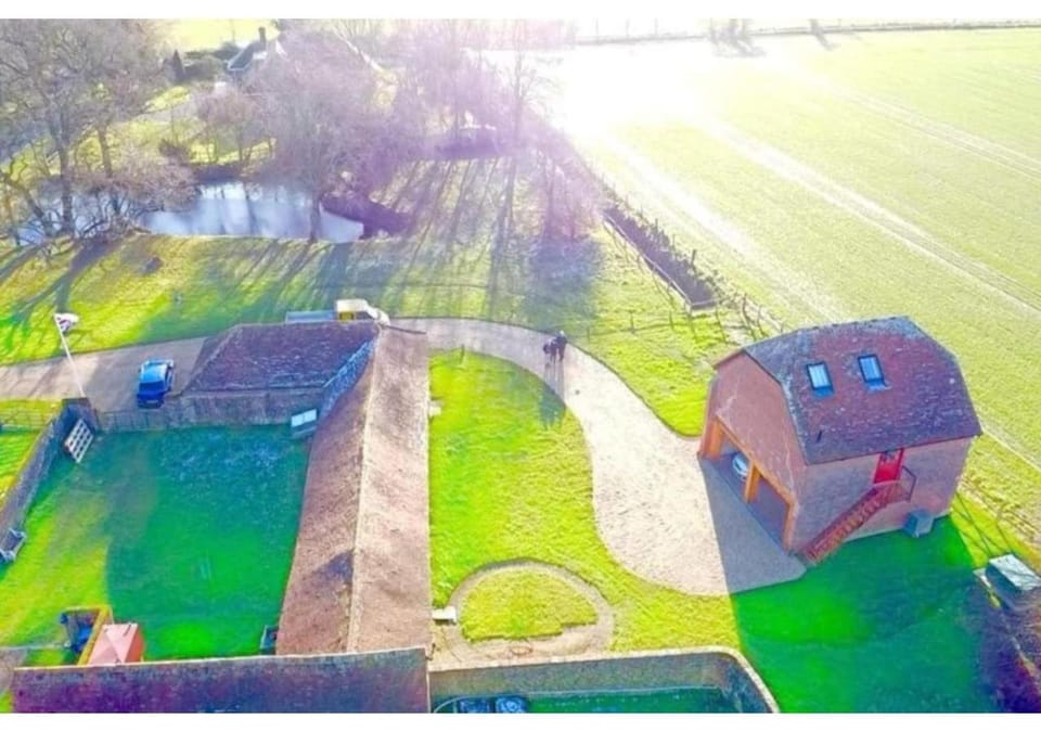 Property building, Bird's eye view, Garden, View (from property/room), Garden view