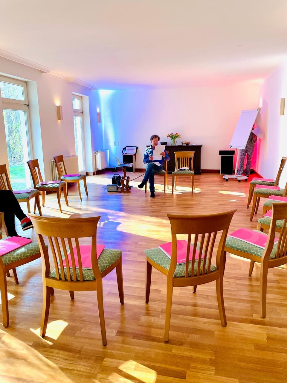 People, Seating area, Meeting/conference room