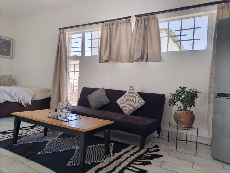 Home Away From Home 2 Apartment in Windhoek