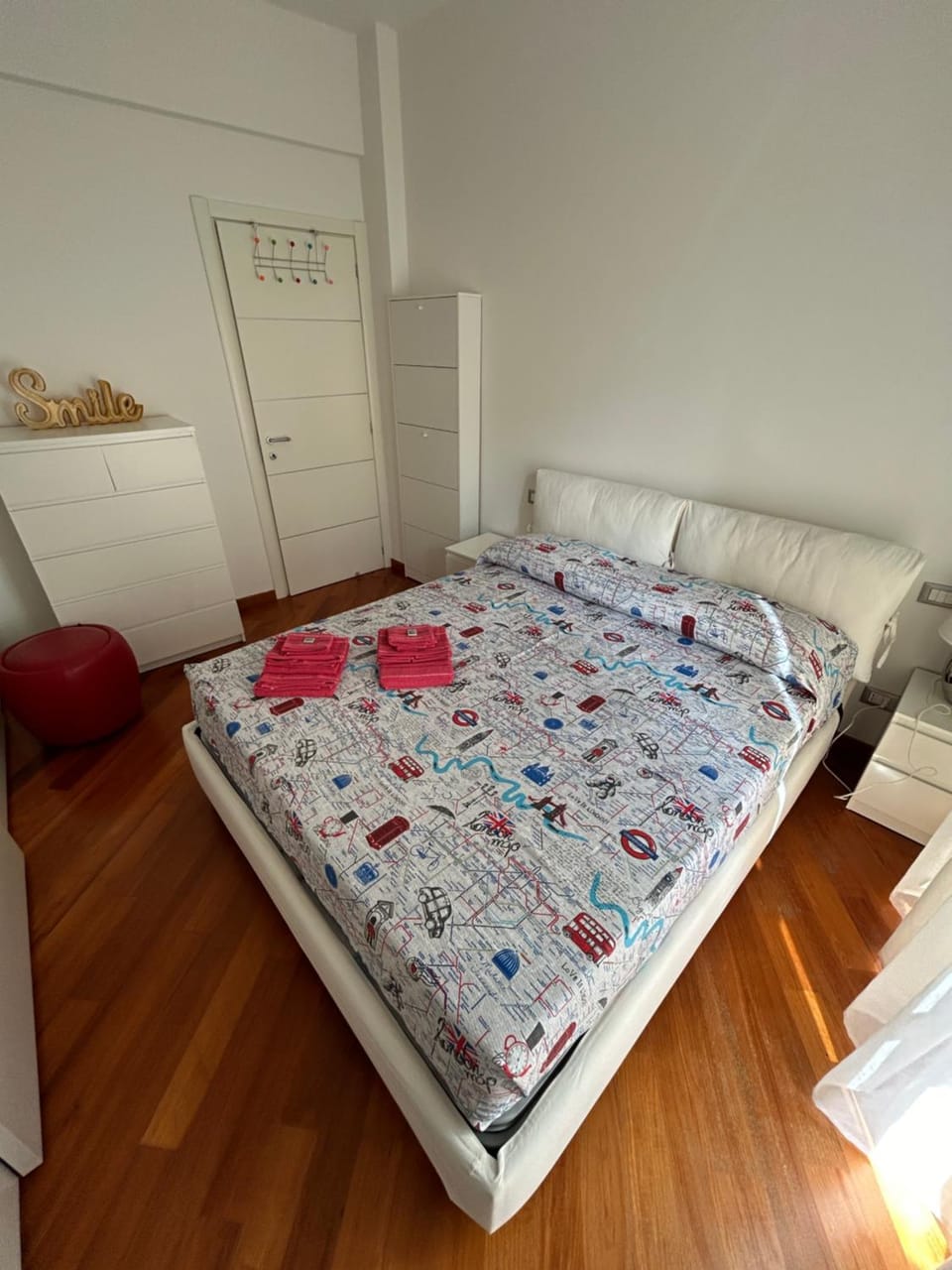 Bed, Photo of the whole room, Bedroom, towels, wardrobe