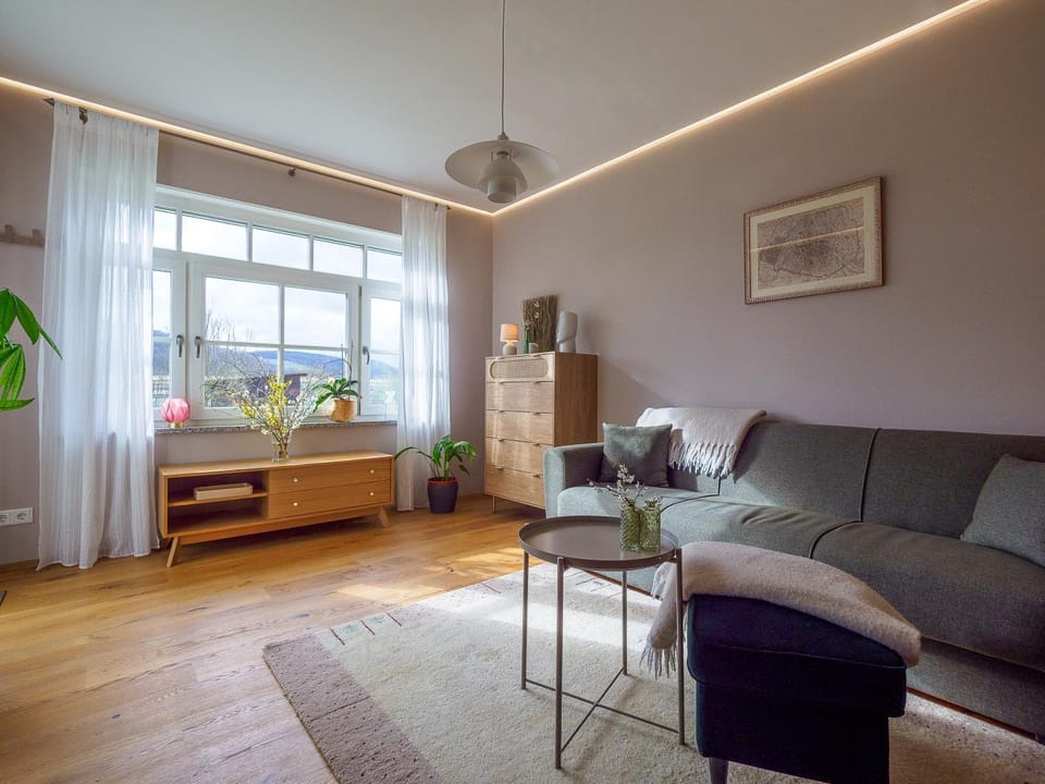 View (from property/room), Living room, Seating area
