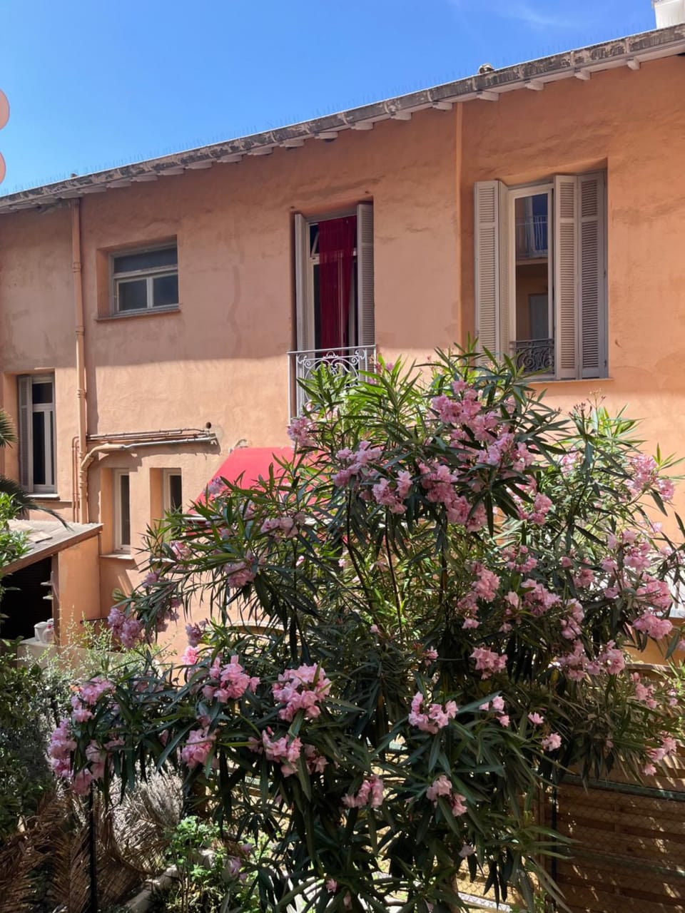 Le Bennett, T2 central à 200 mètres des plages Apartment in Menton