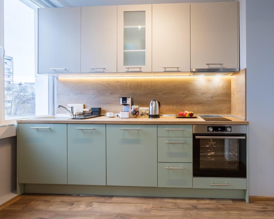 Coffee/tea facilities, Kitchen or kitchenette, minibar, pet friendly