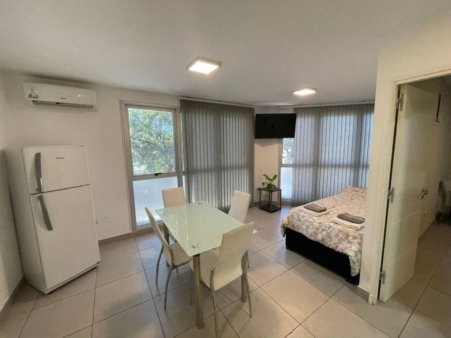 Amplio Departamento de 1 Hab. 4Pax - by Inside Apartment in Mendoza