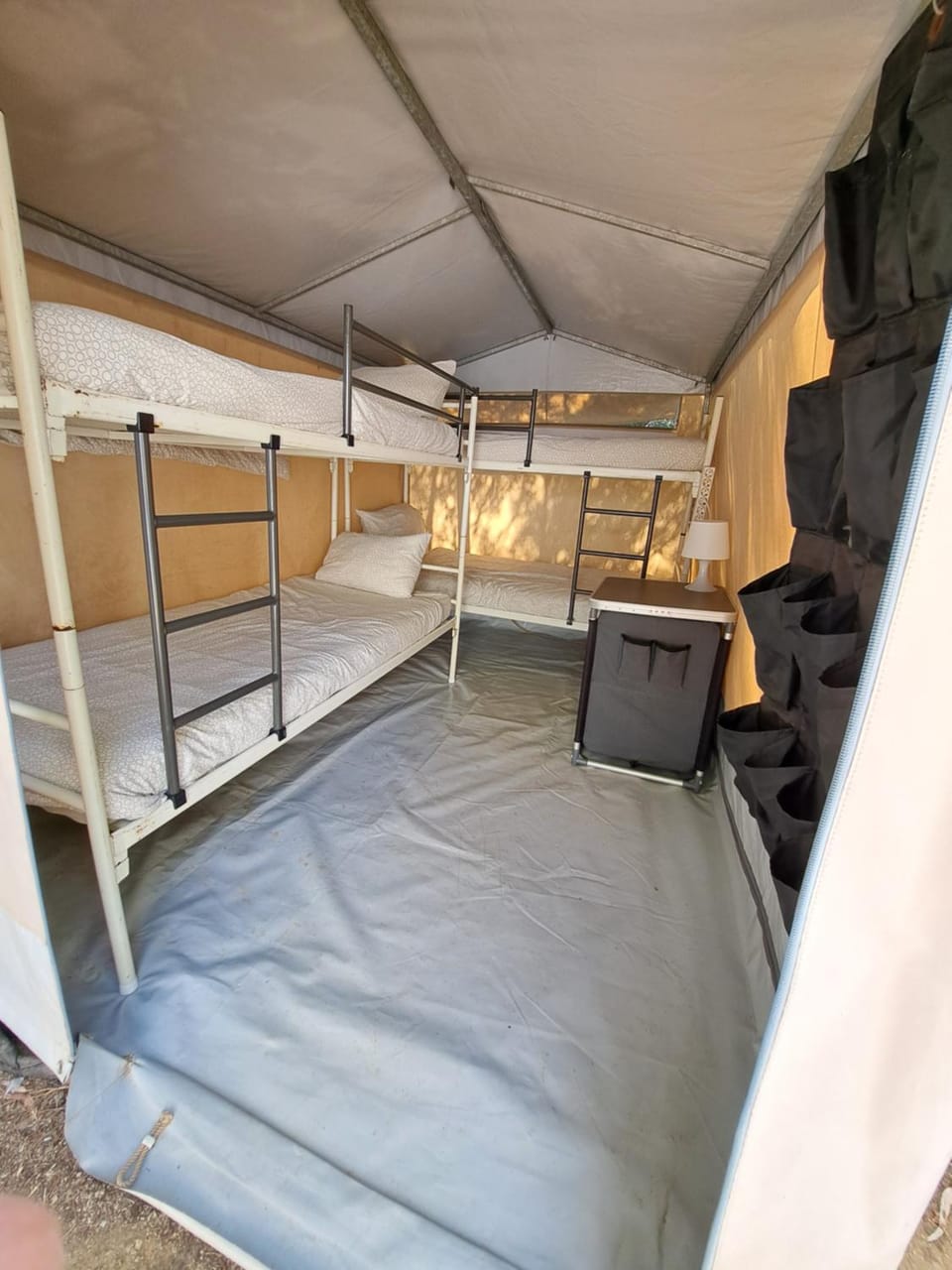 Bed, Photo of the whole room, Bedroom, bunk bed