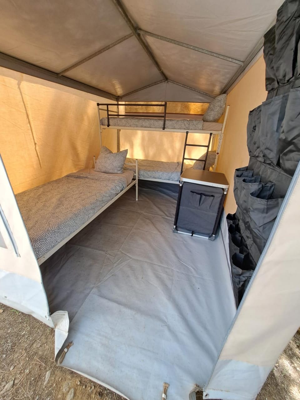 Bed, Photo of the whole room, Bedroom, bunk bed