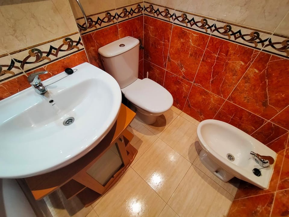 Bathroom, bidet