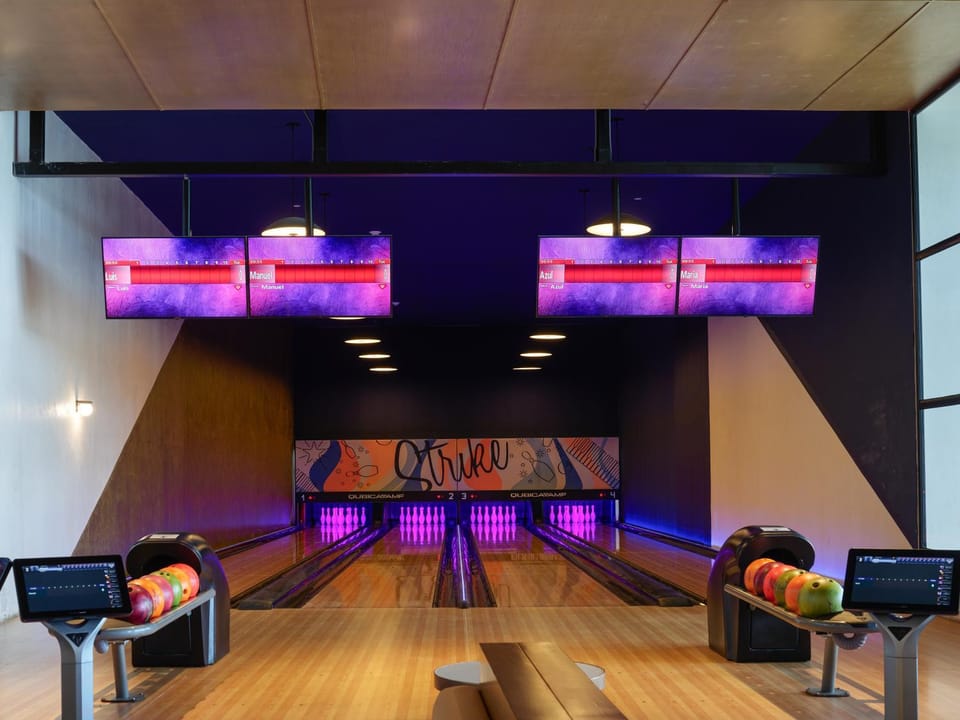 Bowling