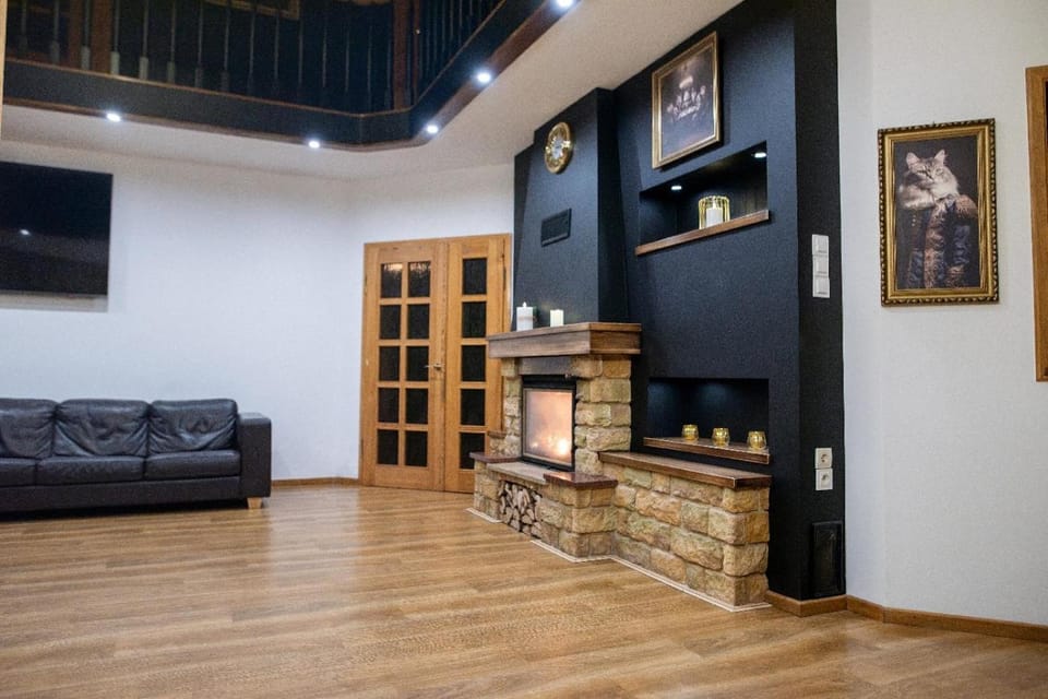 TV and multimedia, Living room, Other, Other, Other, Seating area, fireplace, fireplace