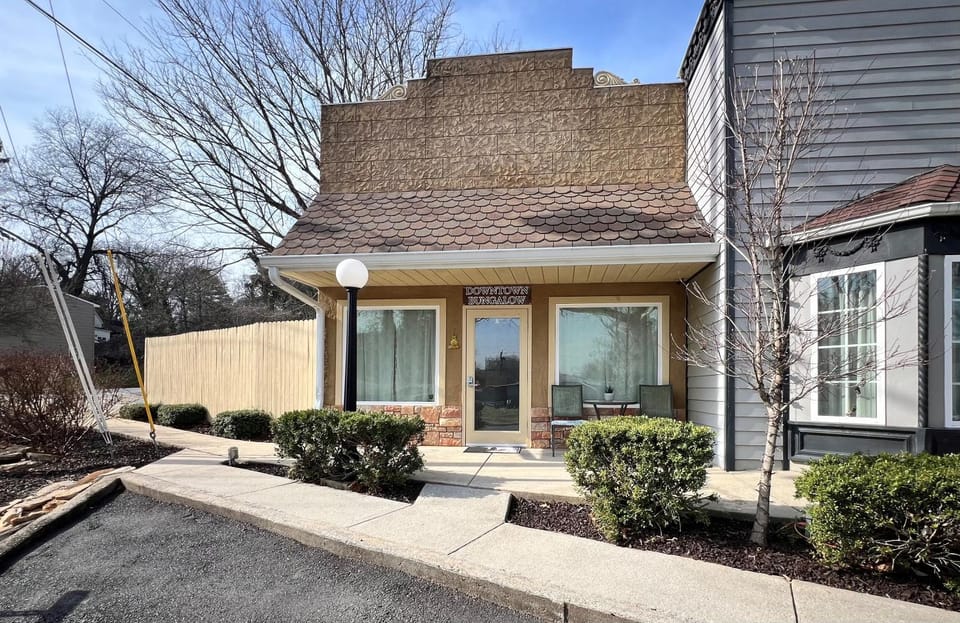 Property building, Patio