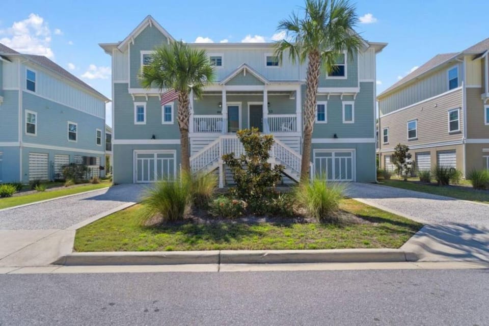 4bd with Pool, Hot Tub, Golf, Private Beach Access House in Perdido Key