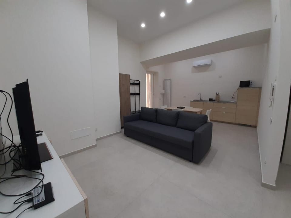 TV and multimedia, Kitchen or kitchenette, Living room