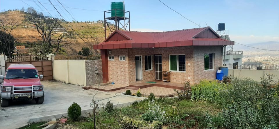 Property building, Natural landscape, Garden view, Mountain view, Parking