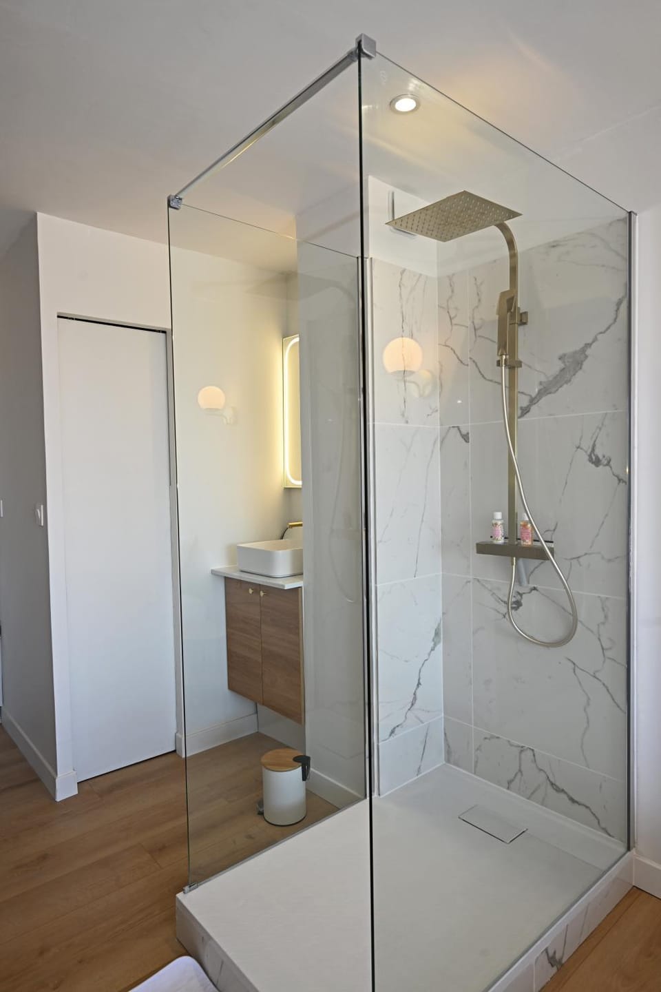 Studio B Heliopolis FGH Apartment in Agde