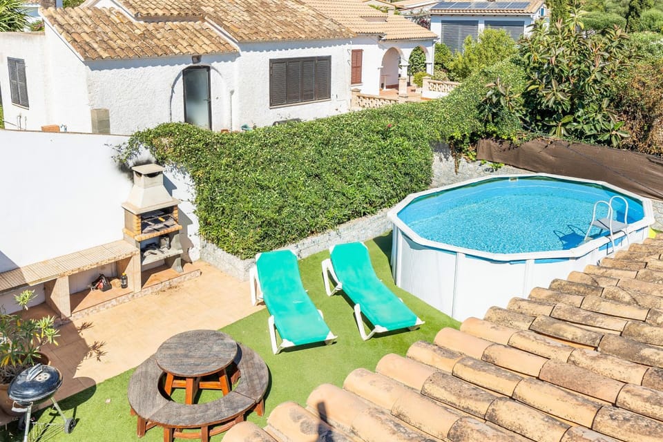 Property building, Living room, Swimming pool
