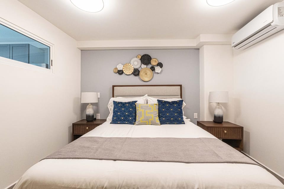 Bed, air conditioner