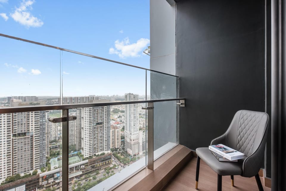 View (from property/room), City view