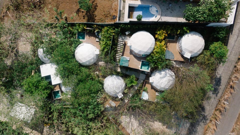 Glamping Tortuga Verde Luxury tent in Guanacaste Province