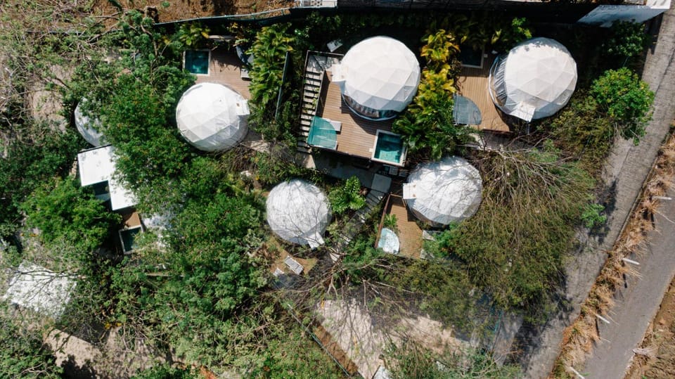 Glamping Tortuga Verde Luxury tent in Guanacaste Province
