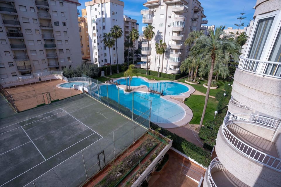 Property building, Pool view, Swimming pool